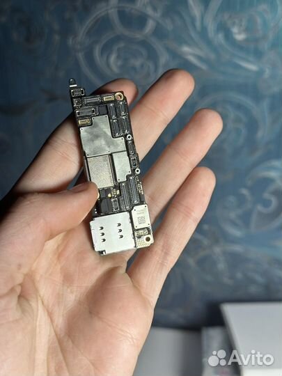 Материнская Плата iPhone 15 Pro 256Gb