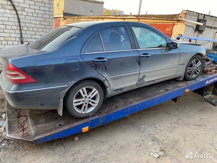 Разбор Mercedes Benz C180 W203