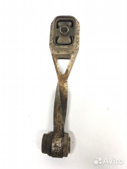 Опора кпп задняя Renault Symbol 1 K7M 2002