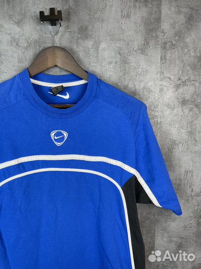 Футболка Nike размер М оригинал