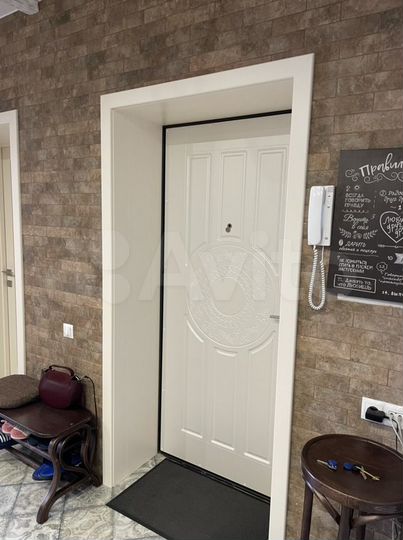 4-к. квартира, 100 м², 5/5 эт.