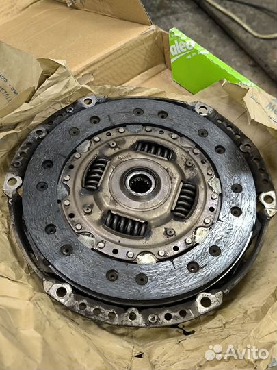 Сцепление ford focus 2 1.8 sachs 3000951023