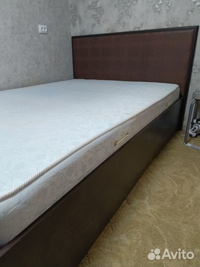 Матрас 140х200 бу