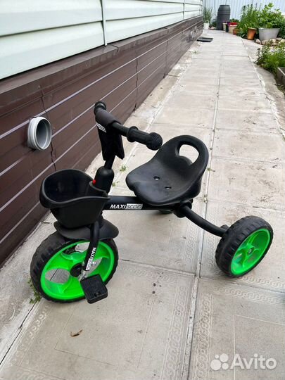 Трехколесный велосипед maxiscoo