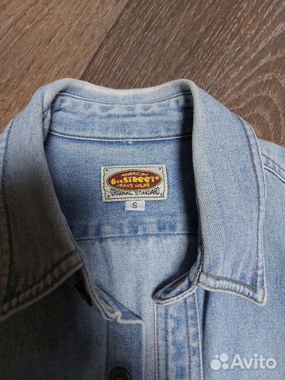 Джинсовая рубашка