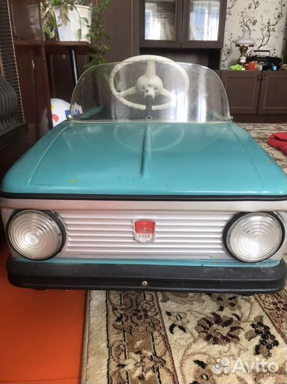 Машина педальная Москвич СССР