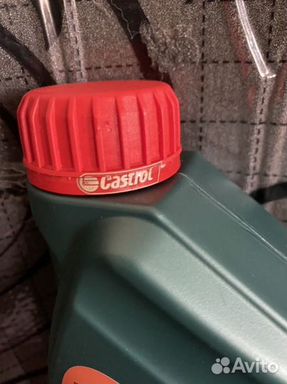 10 w 40Моторное масло Castrol magnatec