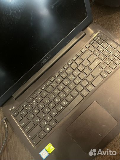 Игровой ноутбука asus