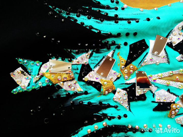 Комбинезон / костюм для фигурного катания