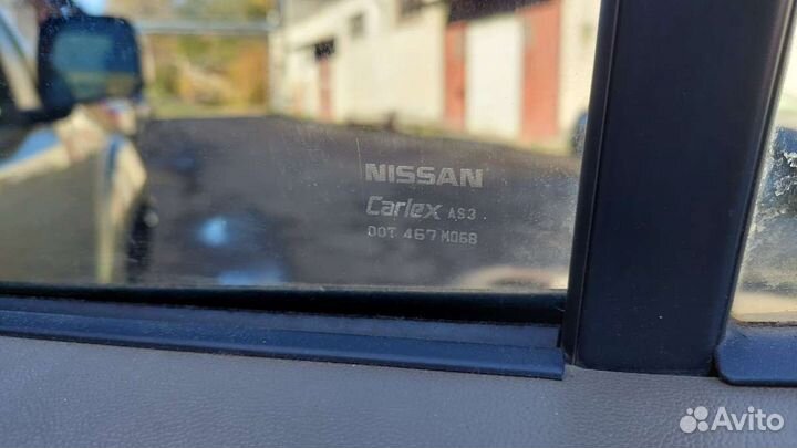 Комплект задних стекол Nissan Frontier 1 4.0 Бензин