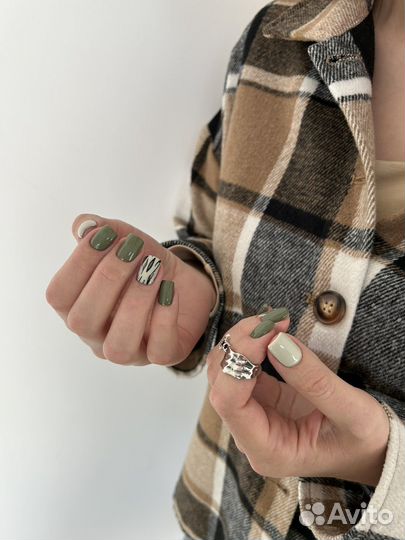 Маникюр с покрытием гель лак