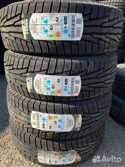 Pirelli Ice Zero FR 185/65 R15