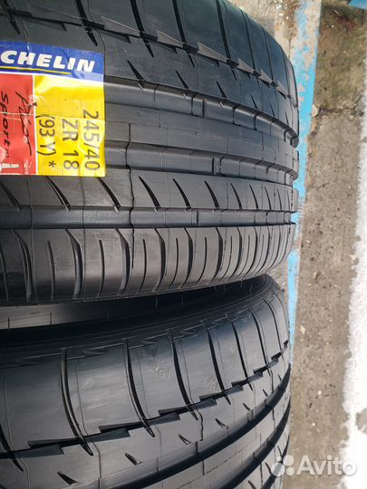 Michelin Pilot Sport 3 225/45 R18 и 245/40 R18 95ZR