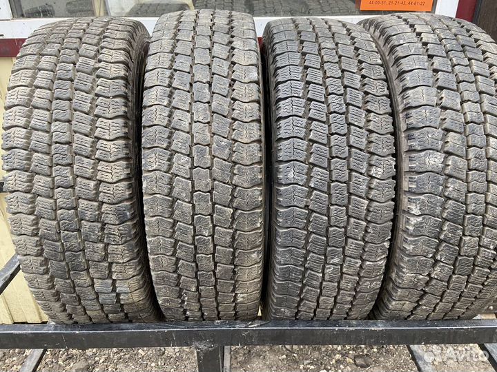 Toyo M134 Delvex 205/70 R16 111