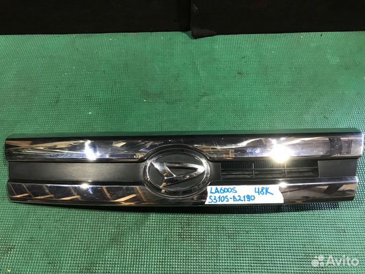 Решетка радиатора daihatsu tanto