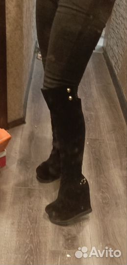 Сапоги женские демисезонные 37 на танкетке/каблуке