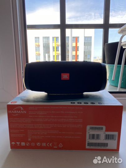 Колонка jbl charge 3