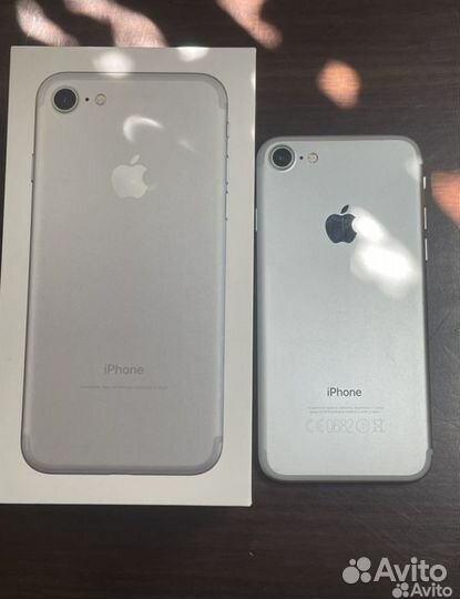 iPhone 7, 32 ГБ