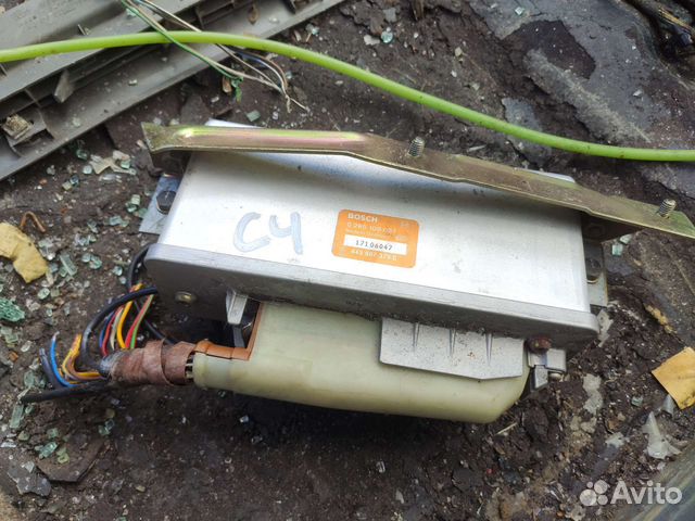 Audi 100C4 блок управления ABS