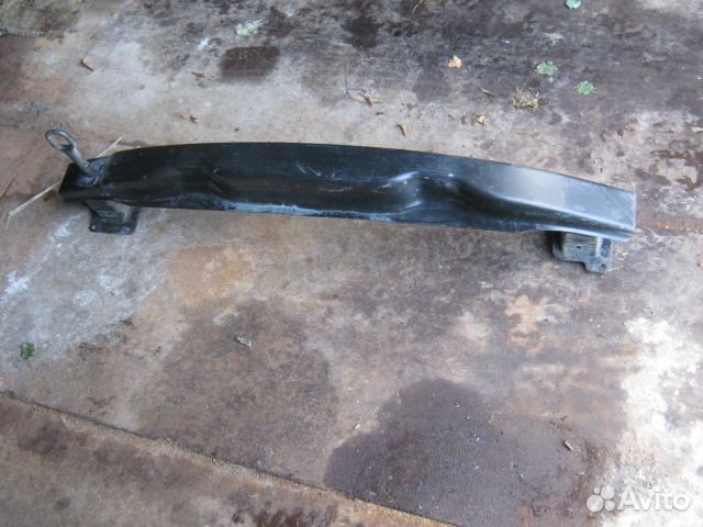 Усилитель бампера