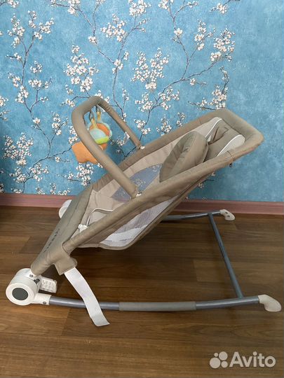 Кресло качалка шезлонг