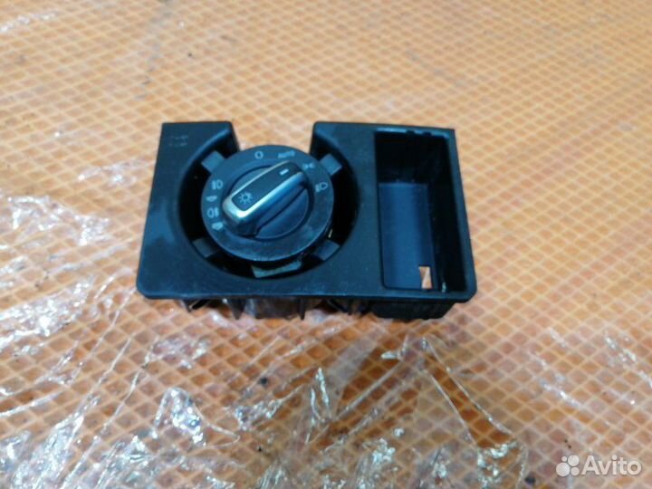 Перключатель света фар Audi A6 C6 4F AUK 2007