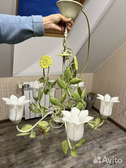 Люстра потолочная