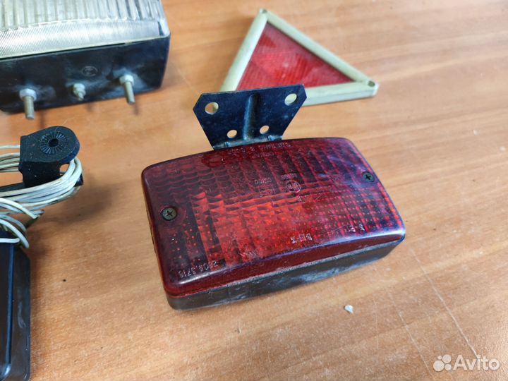 Катафоты СССР, стоп-сигнал на автомобиль прицеп