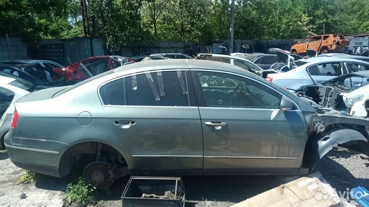 В разборе Volkswagen Passat B6 2.0t