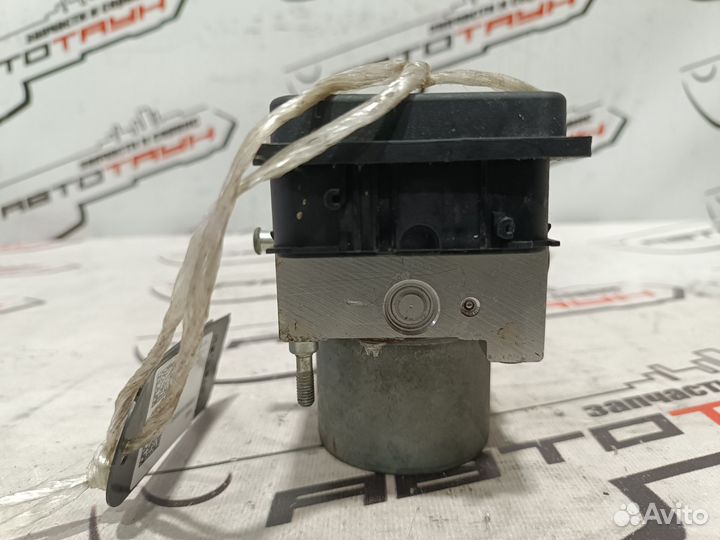 Блок ABS nissan primera P12 QP12 2WD 47660AW710 D205