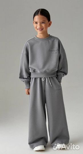 Спортивный костюм для девочки