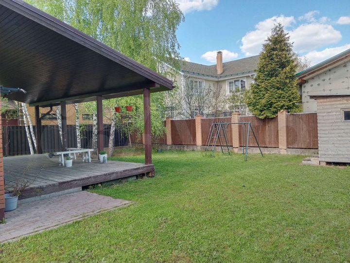 Дом 165 м² на участке 7,5 сот.