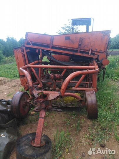 Комбайн Рязсельмаш ККУ-2А 