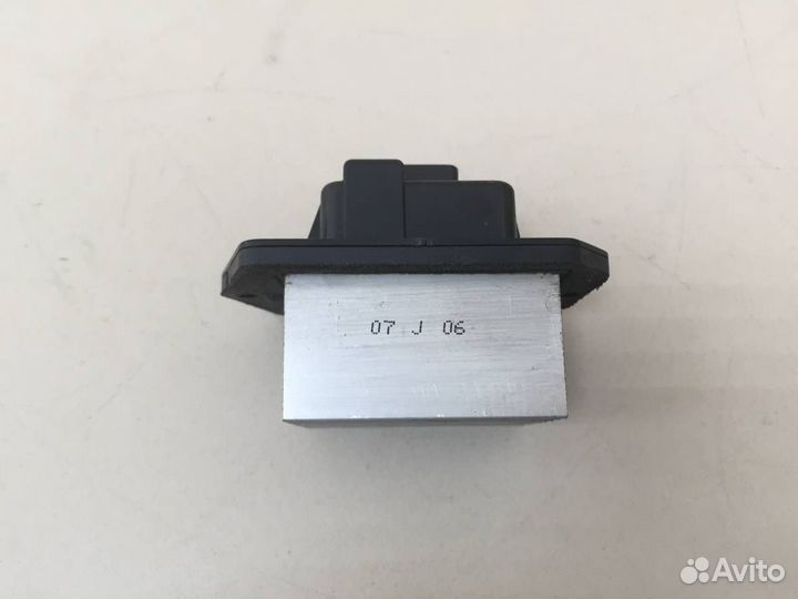 Резистор отопителя Honda Accord 7 CL, CM, CN 2003