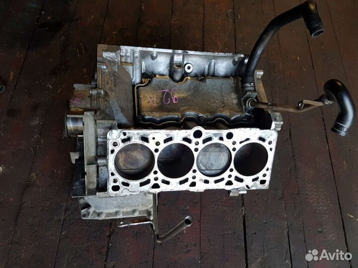 Низ двигателя в сборе 4.2 BFM ауди а8 audi a8