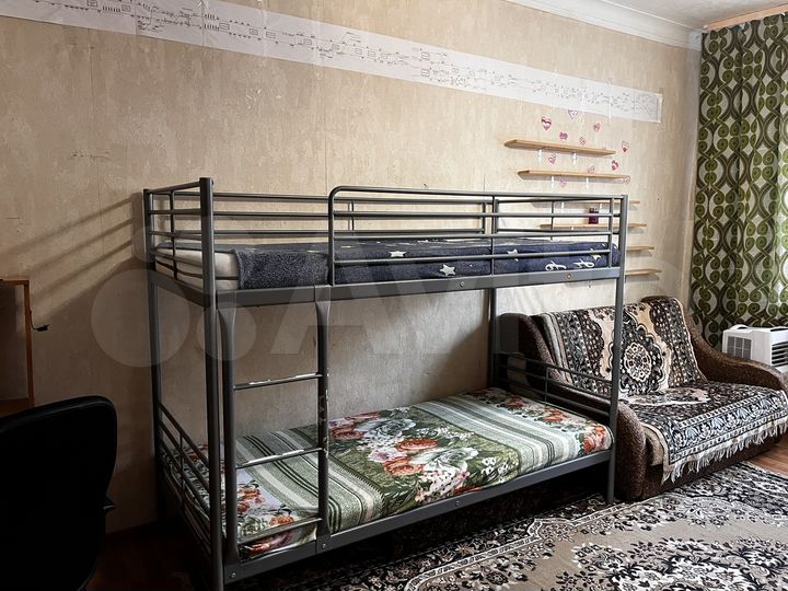 Комната 20 м² в 3-к., 1/3 эт.