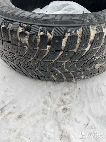 Michelin X-Ice North XIN3 21.5/55 R16 97