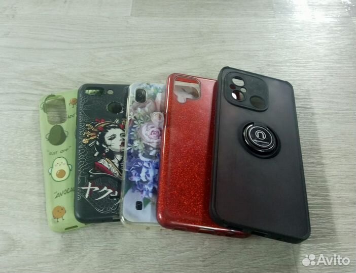 Чехол на телефон