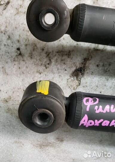 Стойки задние Mitsubishi Lancer 10