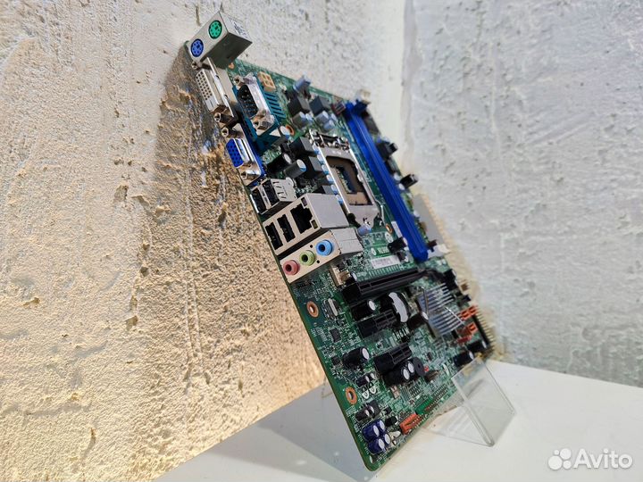 Материнская плата Lenovo I61M / LGA 1155