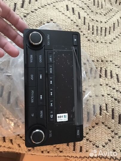 Штатная магнитола Mitsubishi pajero sport