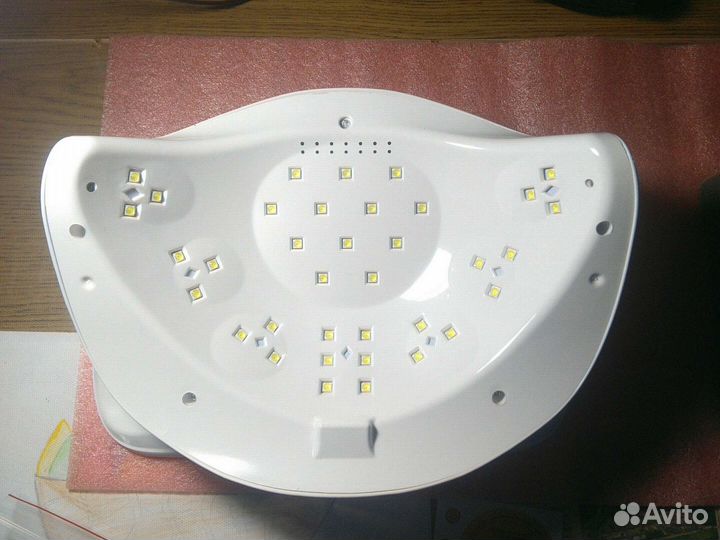 Лампа У.Ф. для маникюра