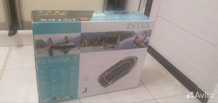 Лодка надувная в упаковке Intex 