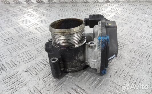 Дроссельная заслонка дизельная audi A4 B8 (JDN21BQ