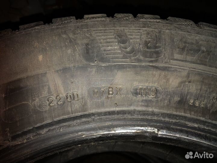 Michelin X-Ice North 4 215/65 R16 102T