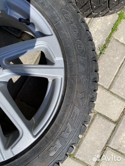 Комплект колес Skoda Oktavia Goodyear 205/55 R16