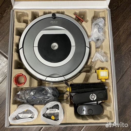 Робот-пылесос irobot roomba 780