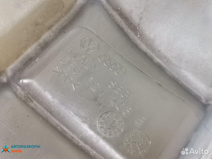 Бачок расширительный Audi A6 4B/C5 2001 8E0121403