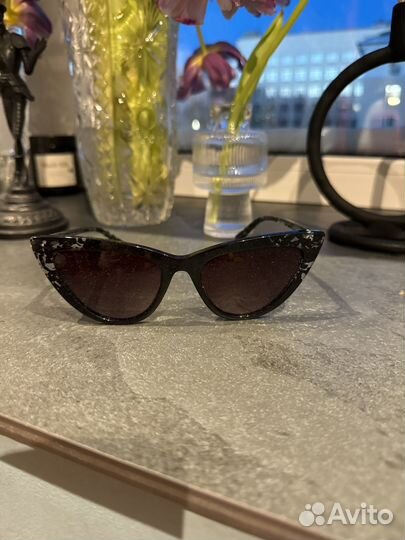 Солнцезащитные очки женские