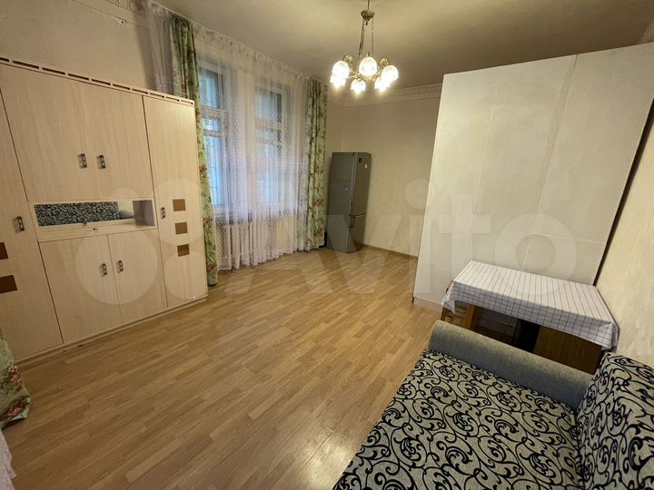 Комната 24,4 м² в 3-к., 1/6 эт.